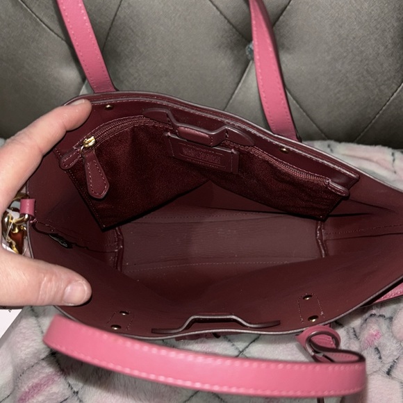 Coach Central Shopper Tote - Picture 4 of 10